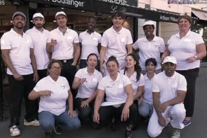 Une photo de l'équipe de la boulangerie La Renaissance prise lors de l'émission "La meilleure boulangerie de France" sur M6 - Agrandir l'image, fenêtre modale