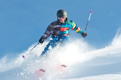 skieur en montagne dans la neige - Agrandir l'image, fenêtre modale