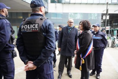 Agrandir l'image 4 sur 8, fenêtre modale