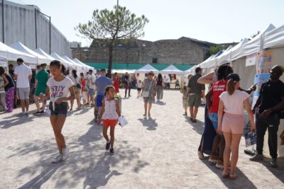 Agrandir l'image 74 sur 77, fenêtre modale