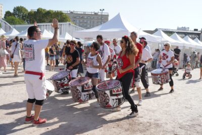 Agrandir l'image 50 sur 77, fenêtre modale