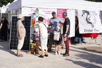 Agrandir l'image 32 sur 77, fenêtre modale