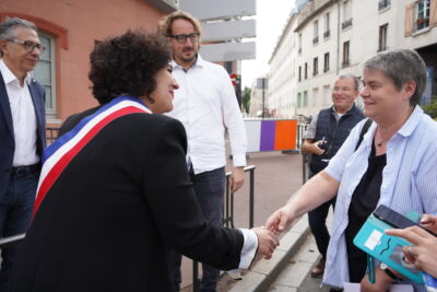 Agrandir l'image 1 sur 15, fenêtre modale