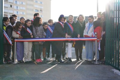 Agrandir l'image 1 sur 18, fenêtre modale